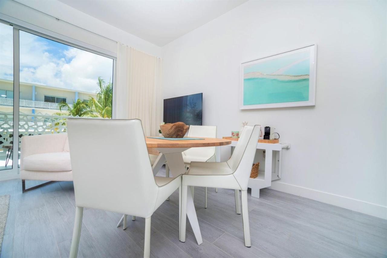 Cayman Luxury Rentals At The Grove West Bay Exterior foto