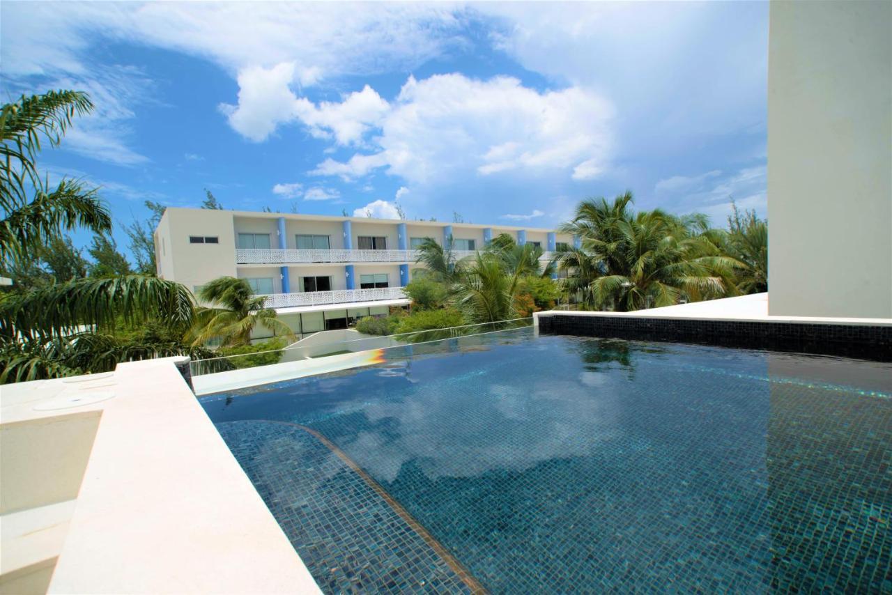 Cayman Luxury Rentals At The Grove West Bay Exterior foto