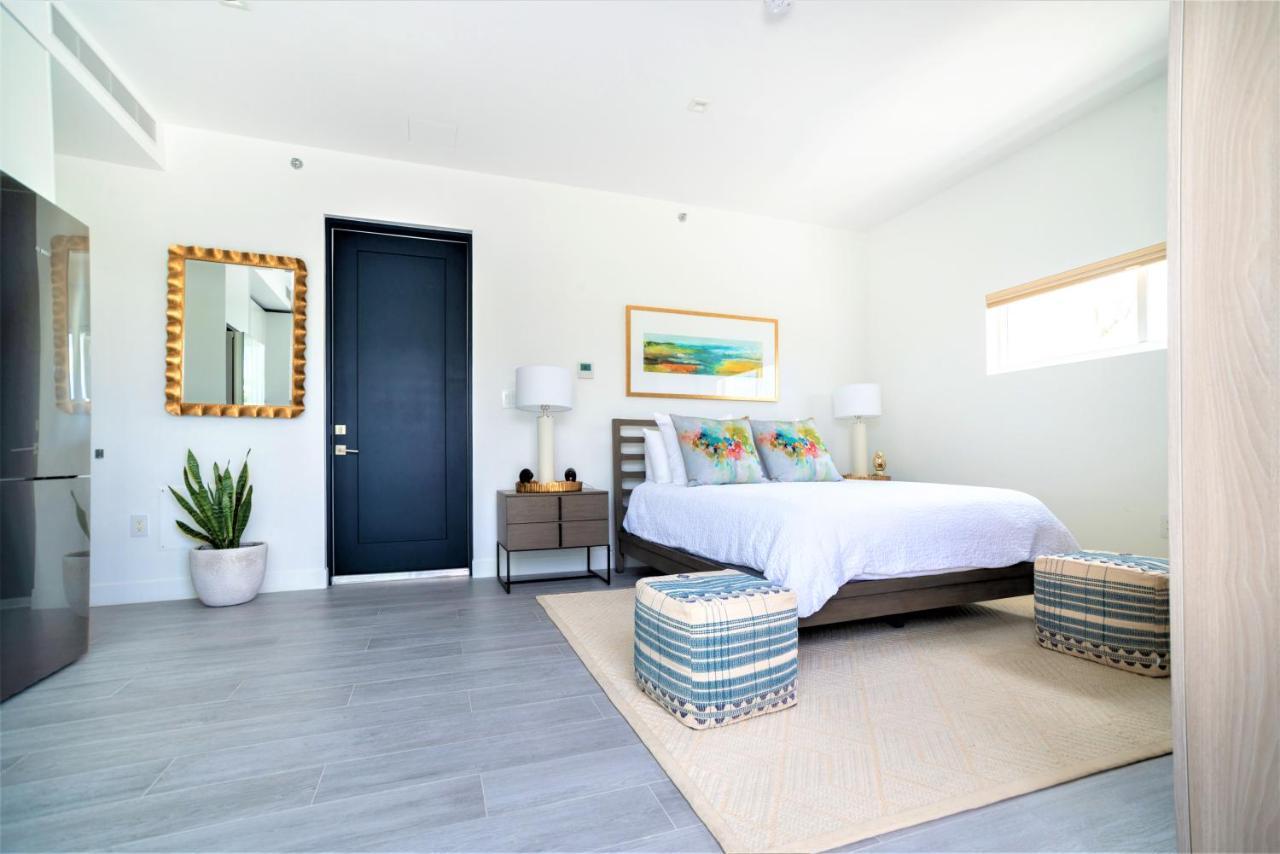 Cayman Luxury Rentals At The Grove West Bay Exterior foto